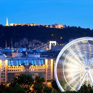 5* Hotell Kempinski Corvinus