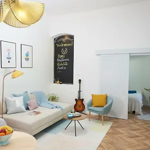 Appartement Self Check-in Cozy Stylish Flat By Vaci Street