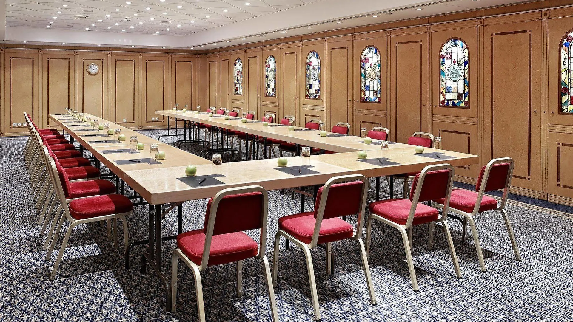 Hilton Budapeşte 5*,